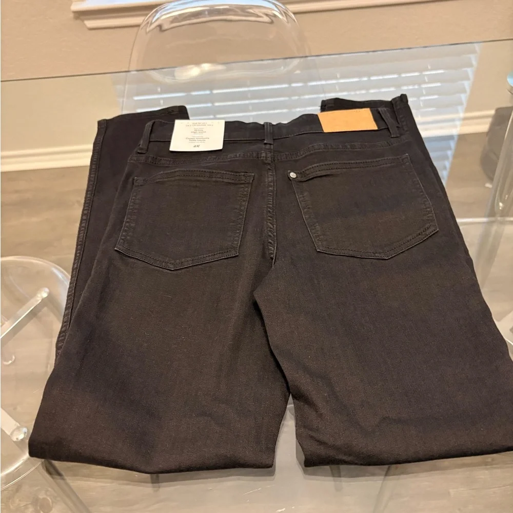 H&M Women’s Skinny Jeans in Black - Picture 3 of 4